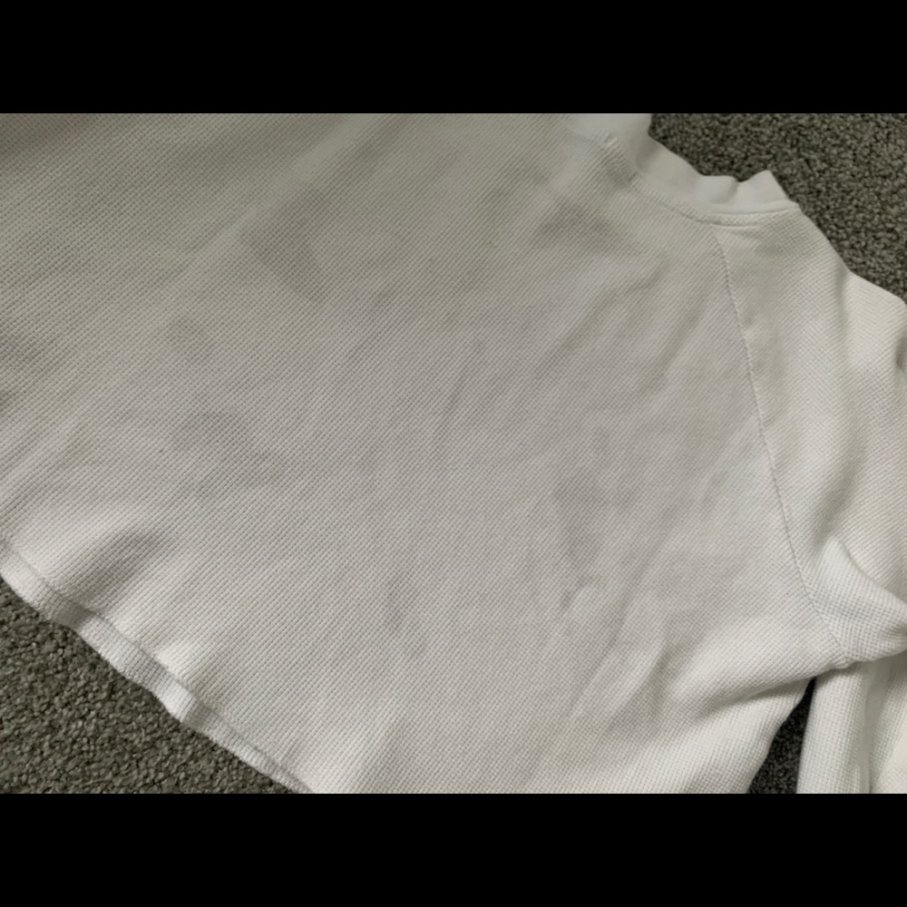 Sweater - Picture 4 of 4